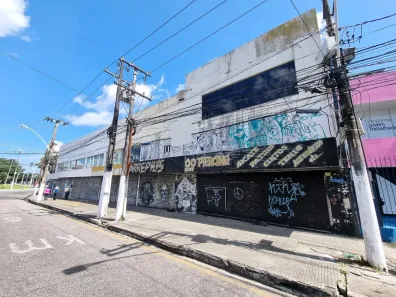Ponto Comercial para alugar, 2200m² no Campina, Belém
