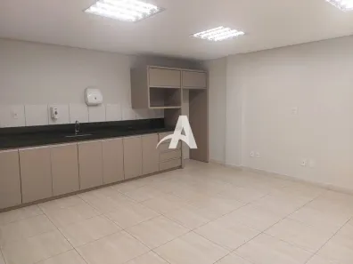Ponto Comercial para alugar, 400m² no Tabajaras, Uberlândia