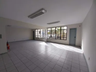 Sala Comercial para alugar, 88m² no Centro, Gravataí