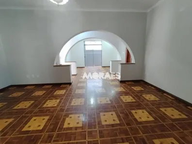 Casa com 4 Quartos para alugar, 316m² no Vila Aeroporto Bauru, Bauru