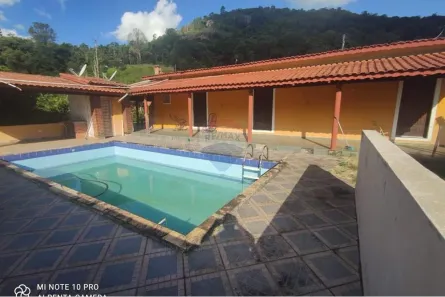 Fazenda/Sítio com 3 Quartos à venda, 300m² no Bairro do Moinho, Toledo