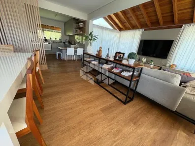 Apartamento com 4 Quartos à venda, 211m² no Ingleses do Rio Vermelho, Florianópolis