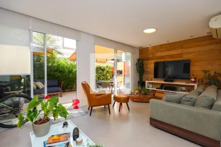 Casa de Condomínio com 3 Quartos à venda, 137m² no Jardim Monte Kemel, São Paulo