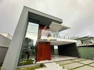 Casa de Condomínio com 4 Quartos à venda, 280m² no Itararé, Campina Grande