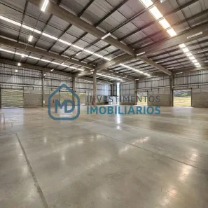 Galpão/Depósito/Armazém com 1 Quarto para alugar, 1874m² no Amazonas, Betim