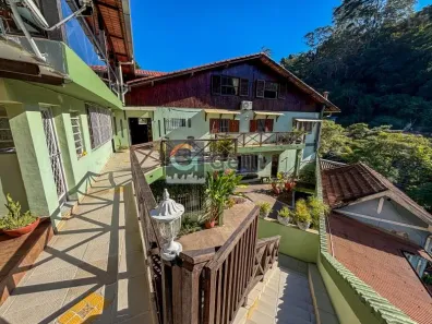 Casa com 9 Quartos à venda, 445m² no Centro, Petrópolis