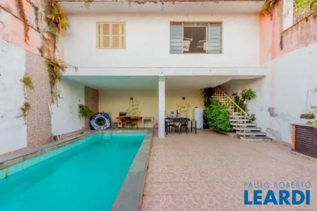 Sobrado com 4 Quartos à venda, 491m² no Vila Monumento, São Paulo