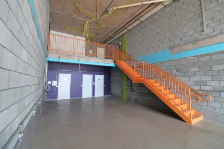 Ponto Comercial para alugar, 148m² no Zona Industrial, Brasília