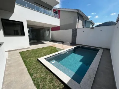 Casa de Condomínio com 5 Quartos à venda, 302m² no Recreio dos Bandeirantes, Rio de Janeiro