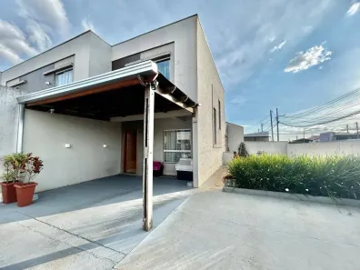 Sobrado com 2 Quartos à venda, 86m² no Cará-cará, Ponta Grossa