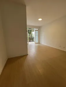 Apartamento com 2 Quartos à venda, 70m² no Itaipava, Petrópolis