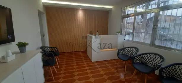 Imóvel Comercial com 5 Quartos à venda, 150m² no Jardim Paraíba, Jacareí