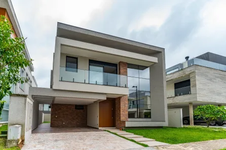 Casa de Condomínio com 4 Quartos à venda, 308m² no São Braz, Curitiba
