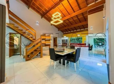 Sobrado com 4 Quartos à venda, 300m² no Caraguatá, Mairiporã