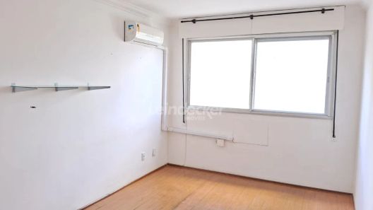 Apartamento com 1 Quarto à venda, 31m² no Centro Histórico, Porto Alegre