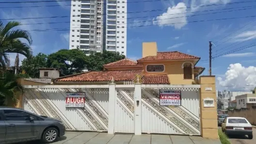 Casa com 5 Quartos à venda, 400m² no Setor Marista, Goiânia