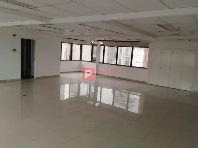 Sala Comercial para venda ou aluguel, 97m² no Cidade Monções, São Paulo