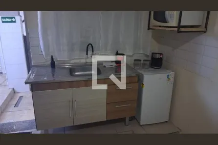 Apartamento com 1 Quarto para alugar, 25m² no Vila Monteiro Lobato, Guarulhos