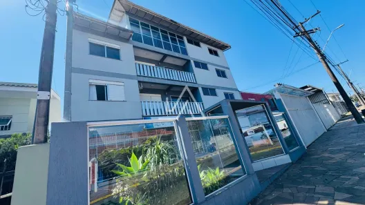 Apartamento com 4 Quartos para alugar, 150m² no São Cristóvão, Passo Fundo