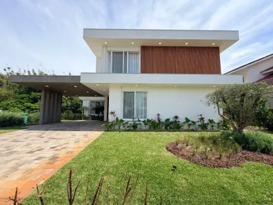 Sobrado com 4 Quartos à venda, 256m² no XANGRI-LÁ, Xangri-lá
