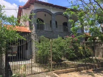 Casa com 4 Quartos à venda, 392m² no Jardim Belvedere, Volta Redonda