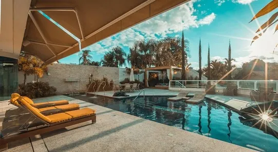 Casa com 6 Quartos à venda, 820m² no Bandeirantes (Pampulha), Belo Horizonte