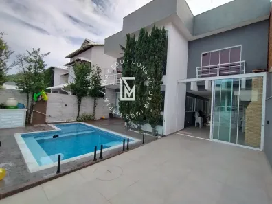 Casa de Condomínio com 3 Quartos à venda, 230m² no Campo Grande, Rio de Janeiro