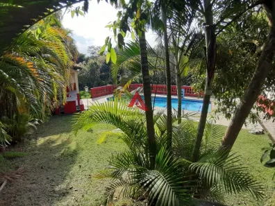 Fazenda/Sítio com 4 Quartos à venda, 111m² no Chácara Guanabara, Mogi das Cruzes