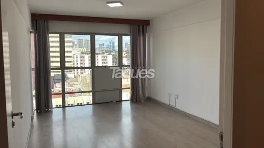 Sala Comercial para alugar, 34m² no Centro Cívico, Curitiba