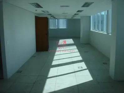 Apartamento com 1 Quarto para alugar, 700m² no Jardim da Penha, Vitória