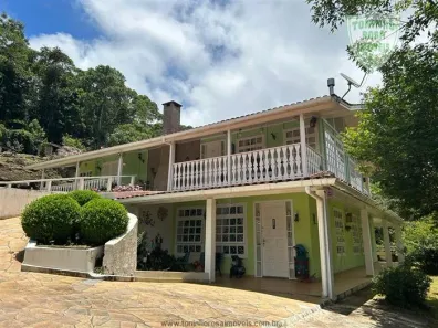 Casa com 3 Quartos à venda, 170m² no Monte Verde, Camanducaia