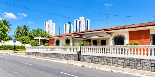 Imóvel Comercial com 5 Quartos para alugar, 350m² no Estados, João Pessoa