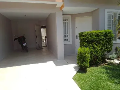 Casa com 2 Quartos à venda, 193m² no Hípica, Porto Alegre