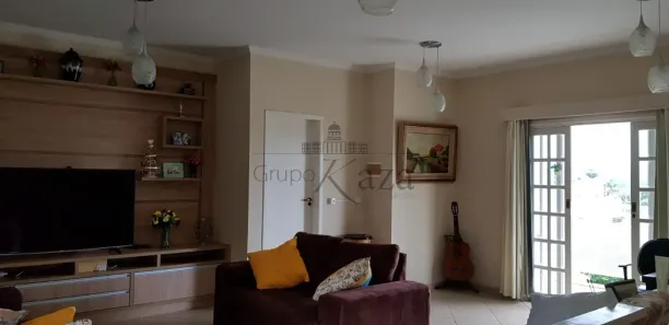 Casa de Condomínio com 3 Quartos à venda, 235m² no Jardim Terras de Santa Helena, Jacareí