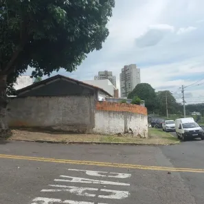Lote/Terreno à venda, 390m² no Vila Santo Antônio, Valinhos