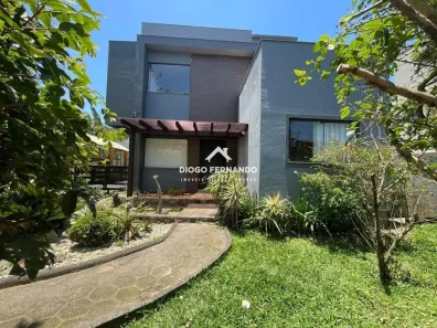 Casa com 5 Quartos à venda, 225m² no Campeche, Florianópolis