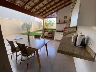 Casa com 2 Quartos à venda, 146m² no Shopping Park, Uberlândia