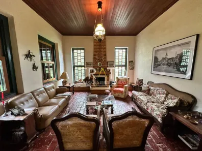 Casa com 3 Quartos à venda, 215m² no Sousas, Campinas
