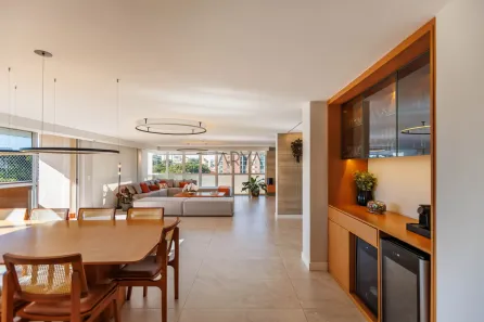 Apartamento com 4 Quartos à venda, 225m² no Mercês, Curitiba