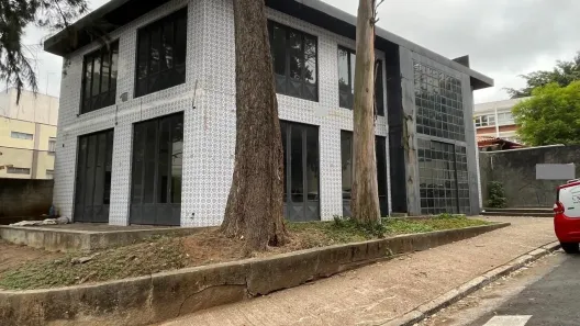 Prédio Comercial para alugar, 730m² no Vila Sofia, São Paulo