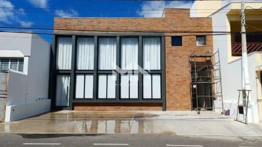 Sala Comercial para alugar, 32m² no Vila Leis, Itu