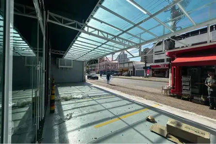 Ponto Comercial para alugar, 450m² no Tupi, Praia Grande