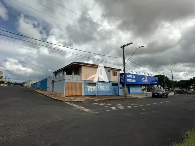 Sala Comercial para alugar, 2088m² no Santa Mônica, Uberlândia