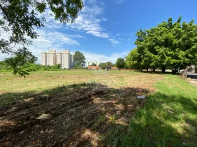 Lote/Terreno com 1 Quarto à venda, 1m² no Dois Córregos, Piracicaba
