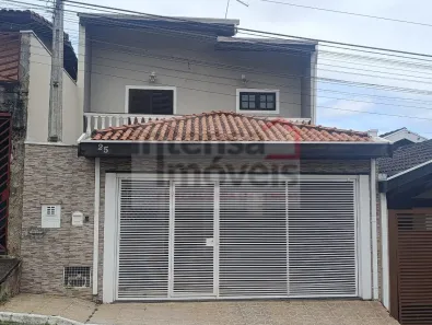 Sobrado com 3 Quartos à venda, 160m² no Borda da Mata, Caçapava