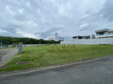 à venda, 1364m² no Condomínio Residencial Colinas do Paratehy, São José dos Campos
