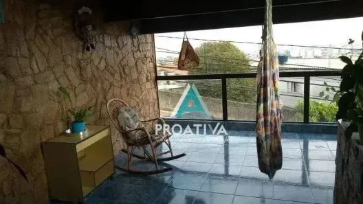 Sobrado com 4 Quartos à venda, 276m² no Cidade São Jorge, Santo André