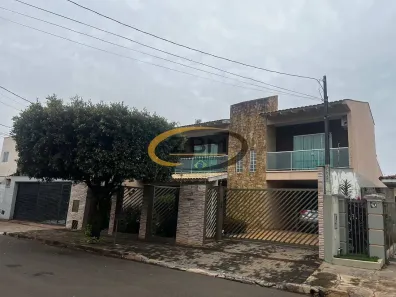 Casa com 3 Quartos à venda, 331m² no Jardim Esperança, Londrina