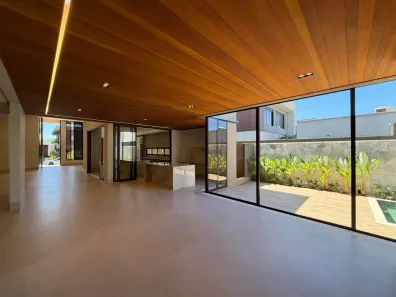 Casa de Condomínio com 4 Quartos à venda, 336m² no Jardins Itália, Goiânia