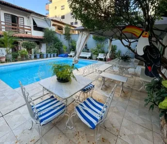 Casa com 8 Quartos à venda, 500m² no Jardim Camburi, Vitória